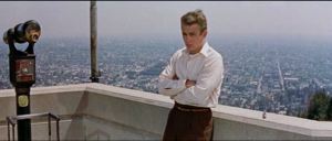 james-dean-at-griffith-observatory