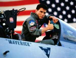 1435437010_top-gun_2