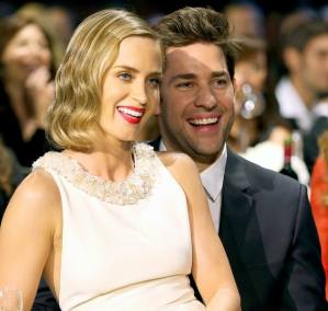 159270240_emily-blunt-john-krasinski-zoom-3cde631c-7e21-4382-9e84-75e9969cab4b